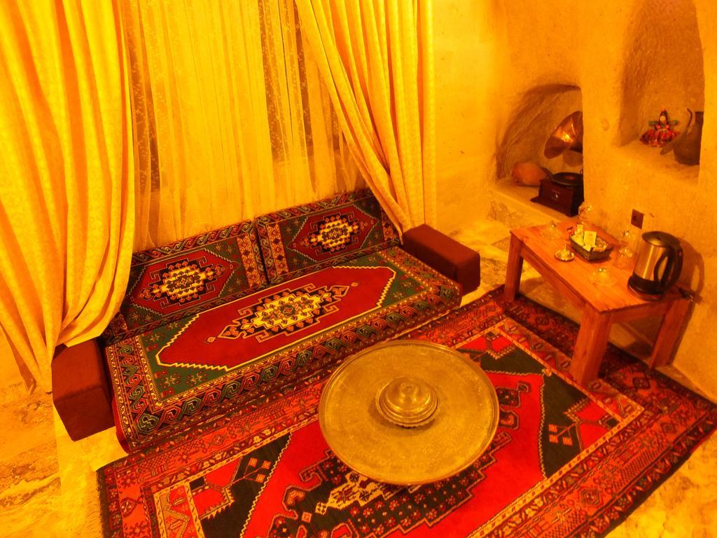 Dilek Tepesi Cave Hotel Ayvali ภายนอก รูปภาพ